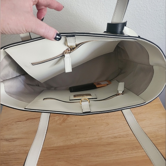 Valentino by Mario Valentino Prince Magnus leather tote - Picture 3 of 5